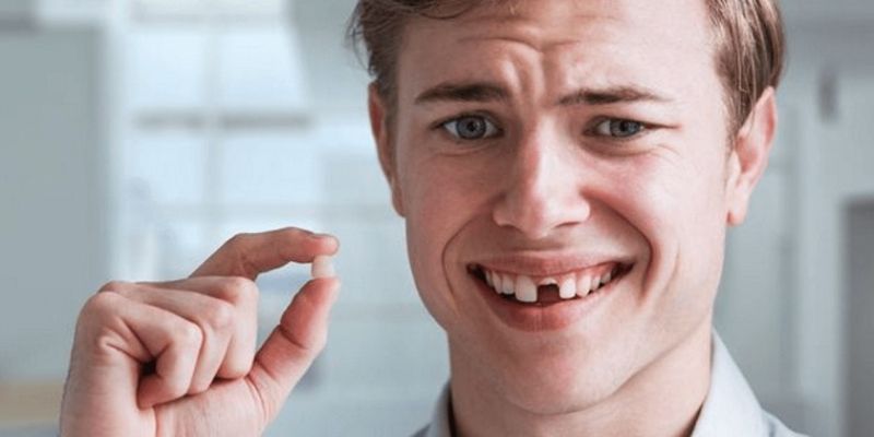 Mơ thấy người yêu bị rụng răng mang ý nghĩa gì?